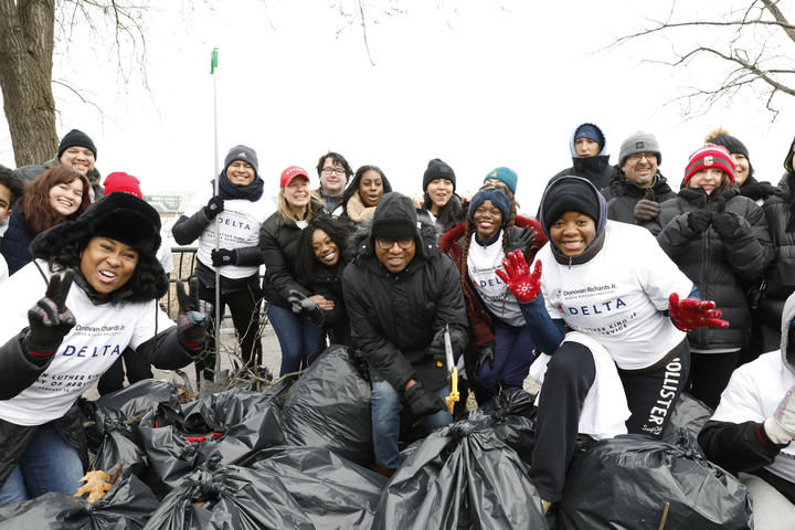 Delta Air Lines, the Flushing Meadows Alliance and the office of Queens Borough President Donovan Richards joined forces to honor the life and legacy of Dr. Martin Luther King Jr. with a community service event at Flushing Meadows Park.